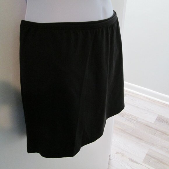 Coco Reef Paragon Swim Skirt - Classic Solids NWT - Picture 6 of 11
